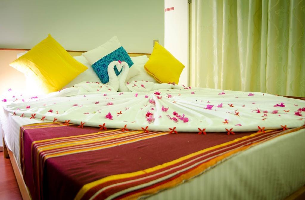Ci-Ritorno View Hotel Maafushi Exterior photo